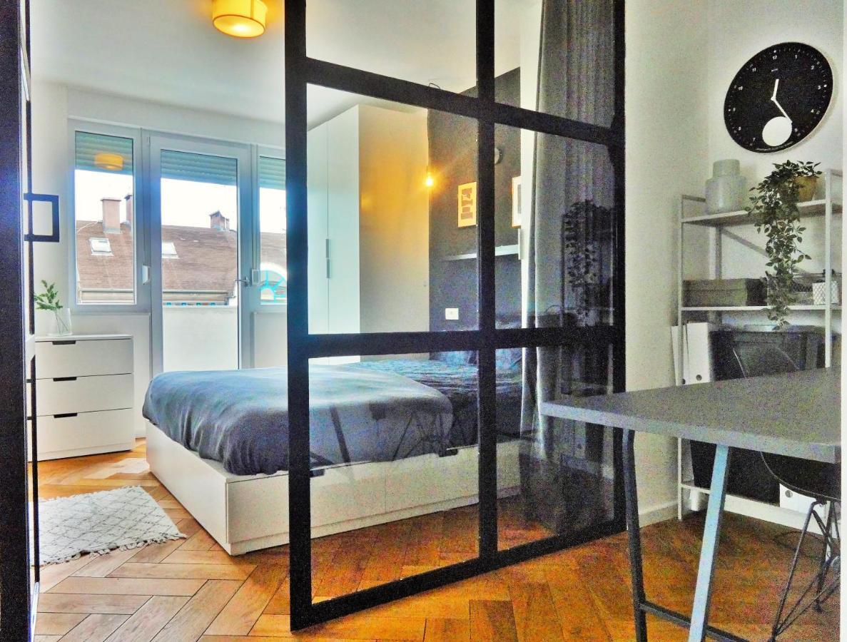 Poet'S Street Apartment Zagreb Ngoại thất bức ảnh